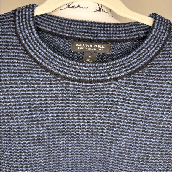 MEN’S Banana Republic Wool Blend Crew-Neck Sweater in Black & Navy, Size Small - Picture 7 of 14